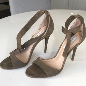 Steve Madden Olive stilettos
